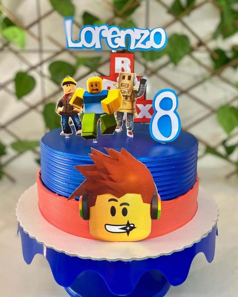 Bolo Roblox: 60 fotos para arrasar na decoração - Artesanato Passo